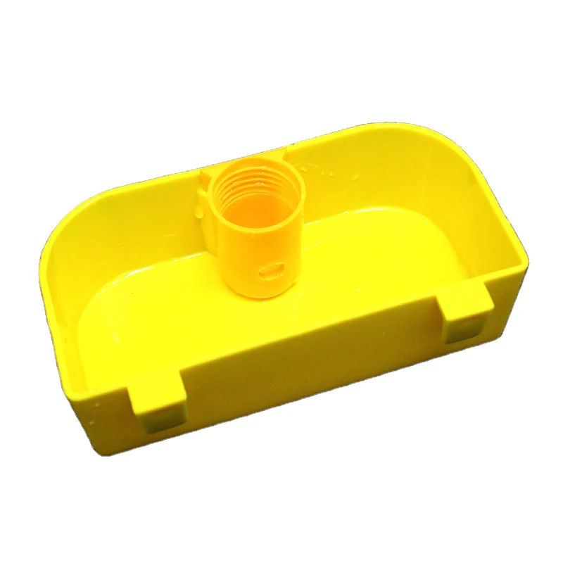 Manufacturer Wholesale Automatic Birds Drinking Water Guide Pet Bird Pigeon Water Feeder Drinkers Pigeon Accessories