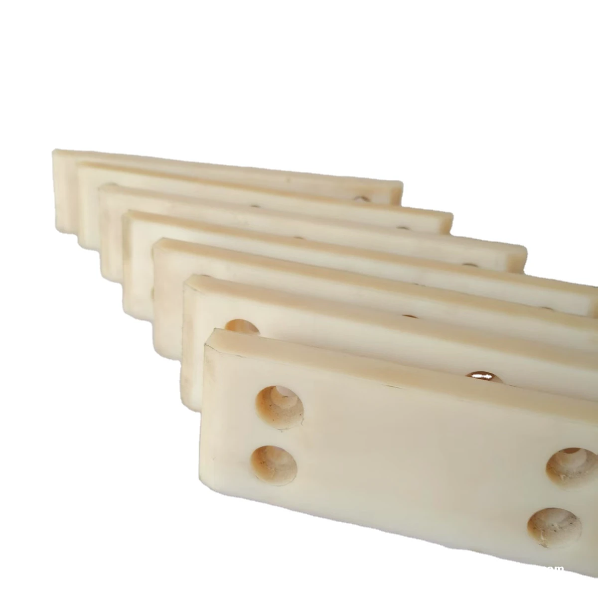 Internal Drive Nylon Machinery Parts  Wear-resistant Uhmwpe MC Nylon Plastic Slider Pad Nylon