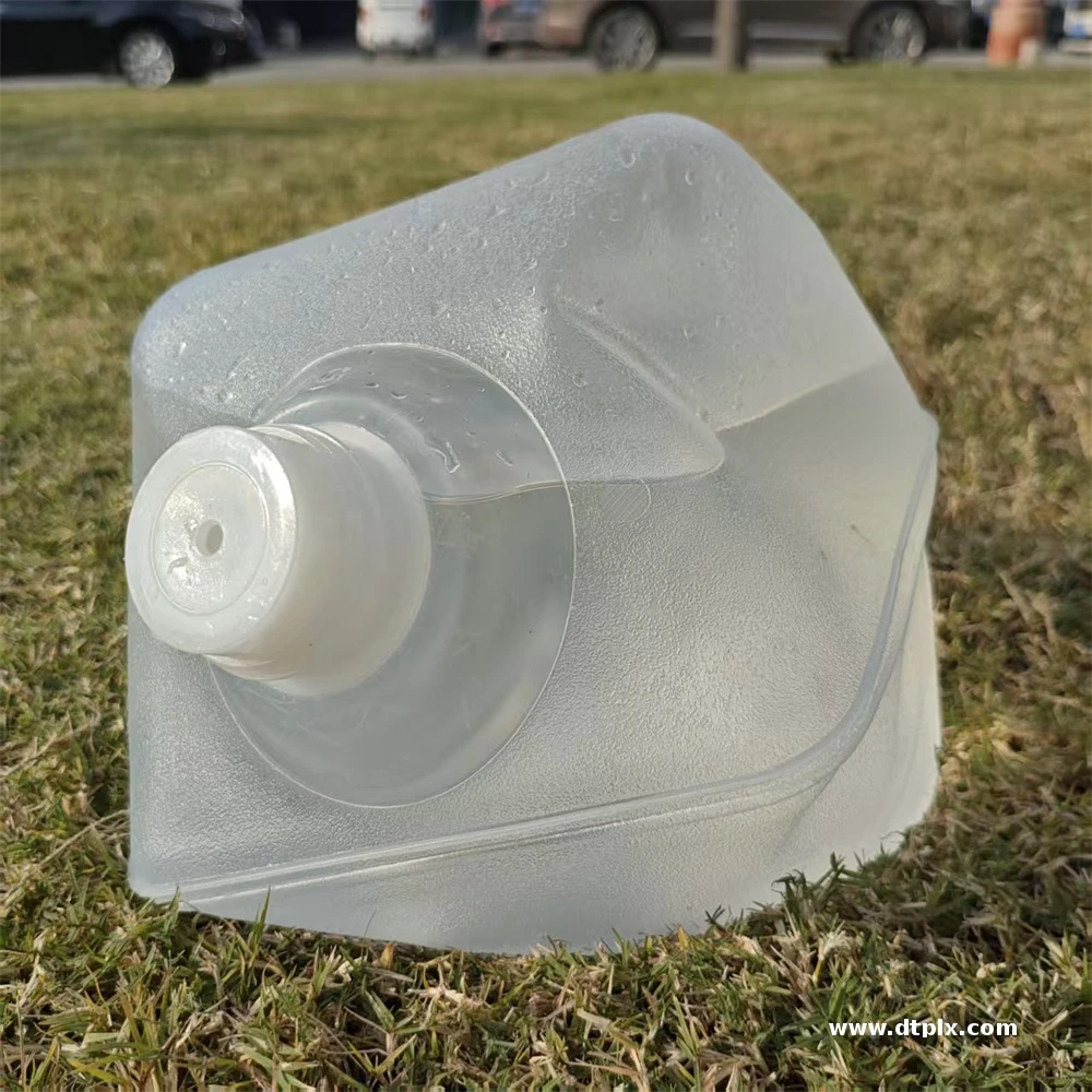 Bulk Wholesales Foldable Water Storage Tank Collapsible Jug, Folding Bucket Storage Carrier Water Bottle