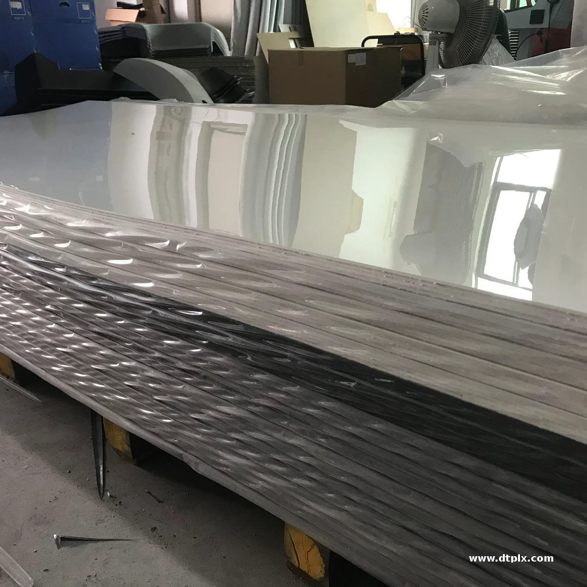 Customizable Impact Proof Heat Resistant ABS PE PP PVC PC PS Plastic Sheets Extruded for Construction Projects Cutting Service