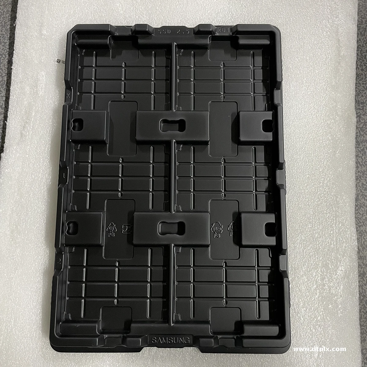 Anti-Static SSD Tray Tool Box Made of PET PP and PVC for Solid State Drive Camera Earphone Mobile Phone Protection