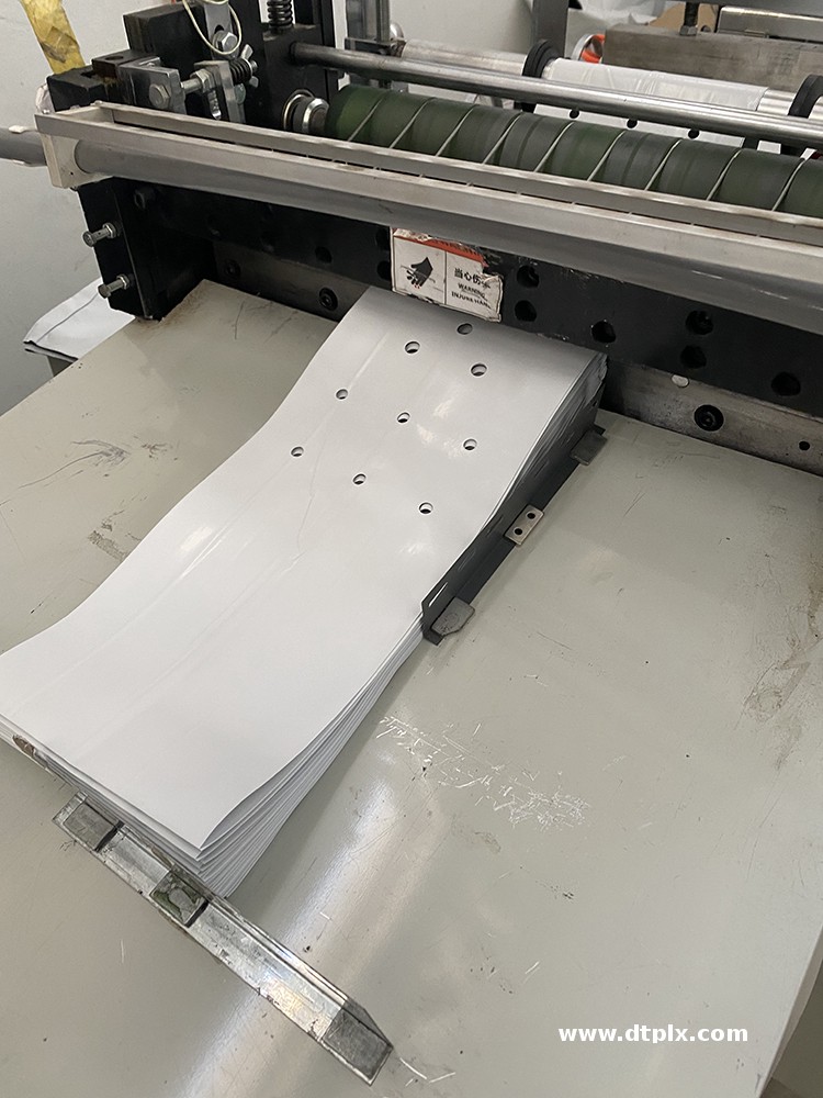 3-Gallon White/Black Plastic PE Poly Grow Bag for Plant Nursery Seedling & Planting Use