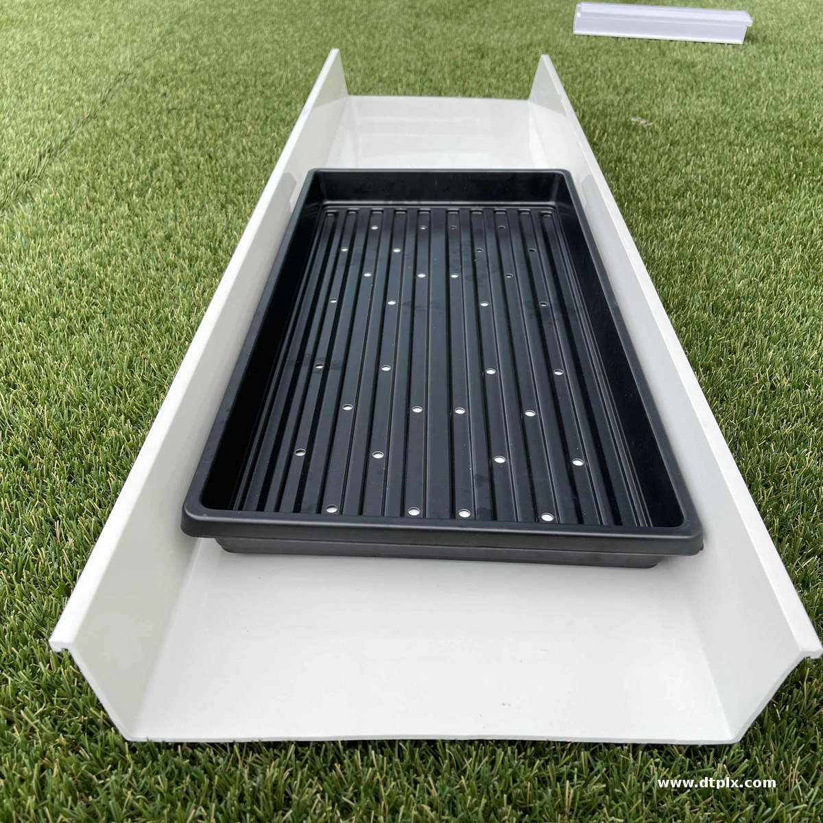 Hydroponic Microgreen Fodder Tray Plastic Gutter Food Grade PVC Channel System