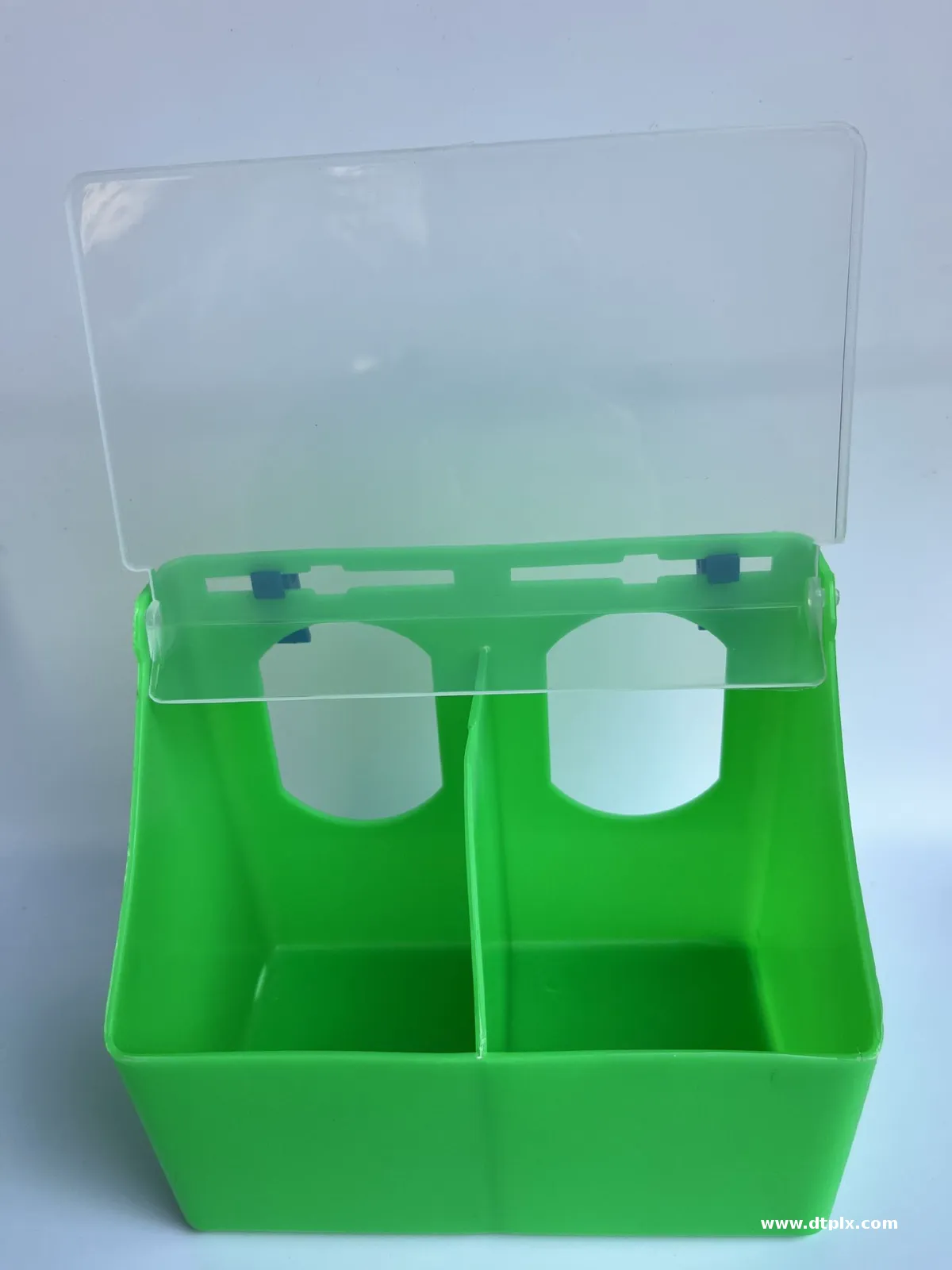 Plastic Pigeon Feeder Bird Feed Cup With Plastic Lid Parrot Hanging Feeder Box Parrot Food Dispenser