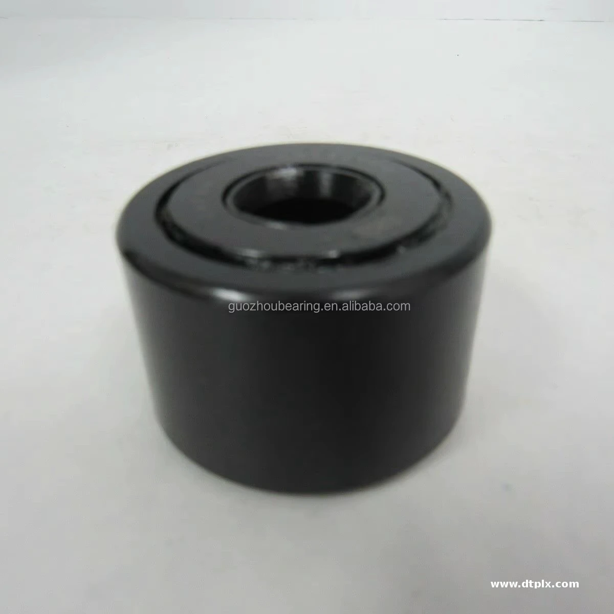 Japan IKO Original Heavy Duty Stud Type Cam Follower Track Roller Bearing CRY28VUU