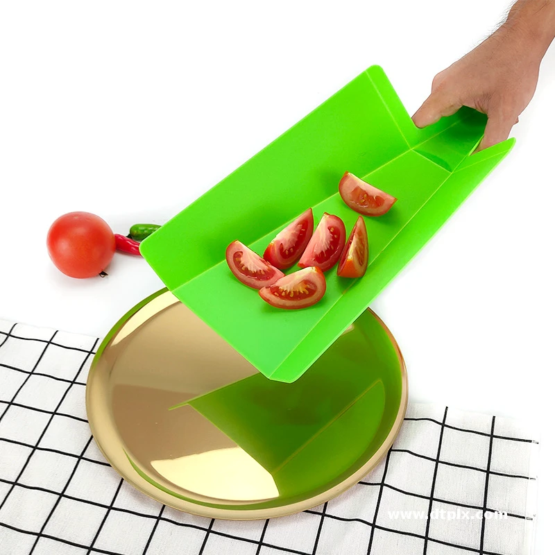 Collapsible Color Plastic Chopping Board Baby Auxiliary Food Cutting Board Kitchen Chopping Board with Handle